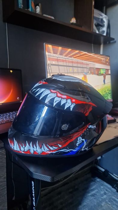 Продам шлем размер м