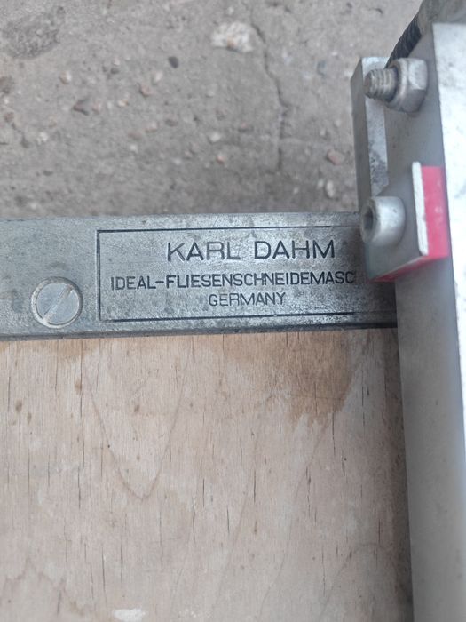 Немска машина за плочки karl dahm
