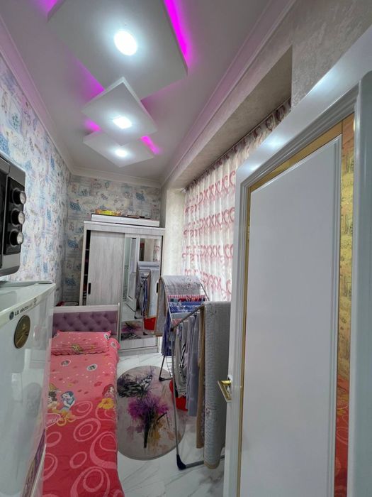 Dom sotiladi 4xona navastroyka