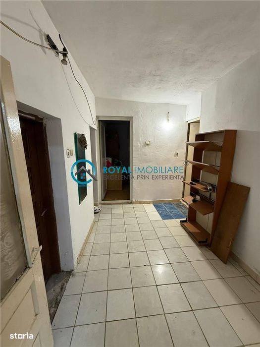 Royal Imobiliare - Vanzare Vila zona Paulesti