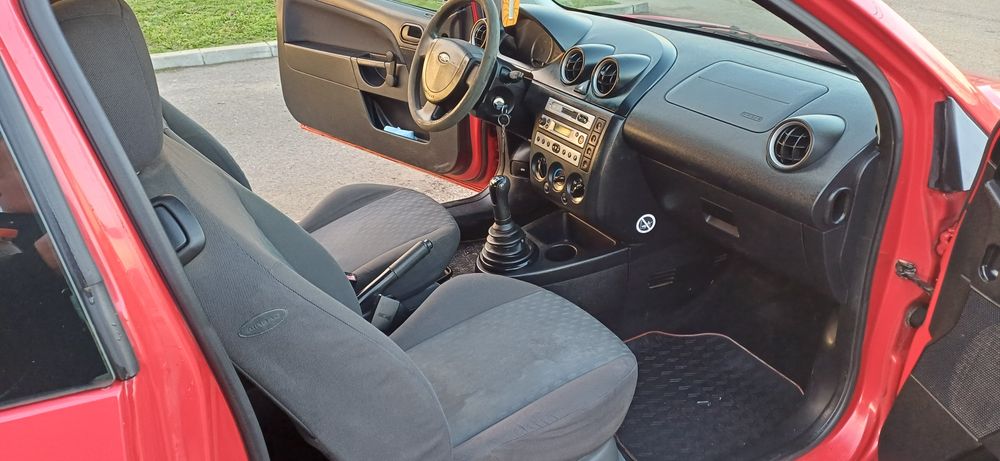 Ford Fiesta 1.4 tdci  din 2004
