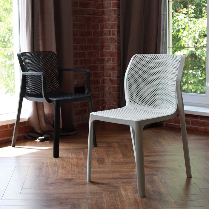 Стул пластиковый "Нова"