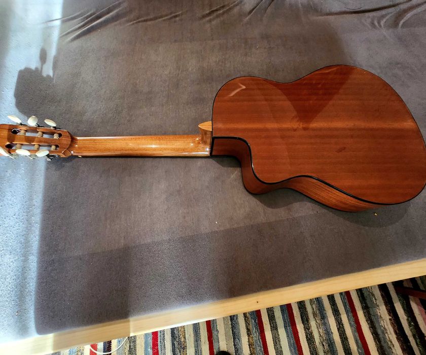 Chitară clasică de lutier