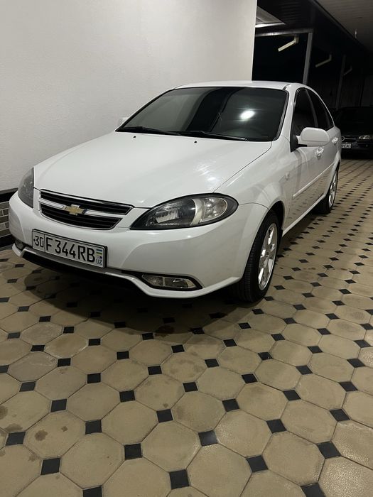 Lasetti Gentra qilinga moshin zur xolatda