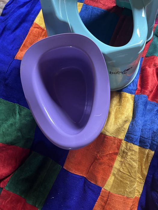 Продам шезлонг и гаршок