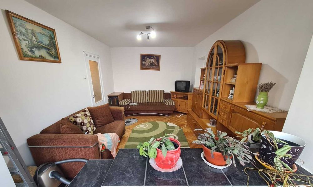 Vanzare apartament 2 camere Campina, str BP Hasdeu