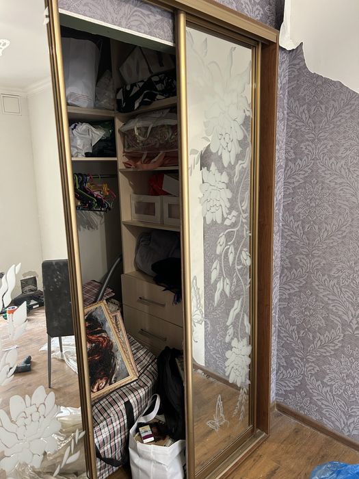 Прдается Дверца