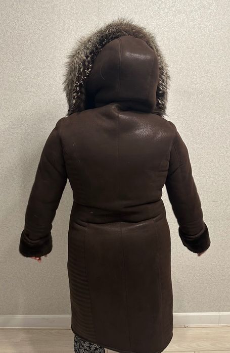 Продам женскую дубленку