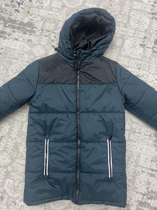 Продам подростковую мужскую куртку