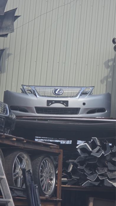 Решетка радиатора Lexus GS350 Highlander Hybride и обычные