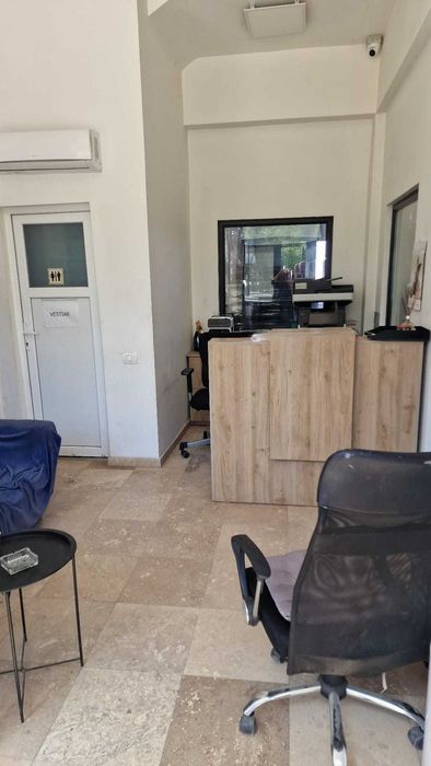 Depozit Modern 600 mp + Birouri de Închiriat – Zona Bacu (Acces TIR & 2 Rampe)