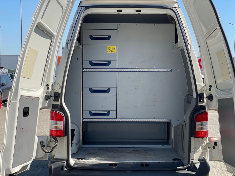Volkswagen Transporter T5 4MOTION DOKA- 2012 - 5LOCURI/GARANTIE 12 LUNI/Posibilitate rate