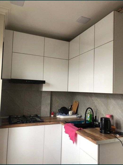 Срочно сдаётся квартира Сергелинский р-н Куйлюк массив 6 1/4/5базарчик