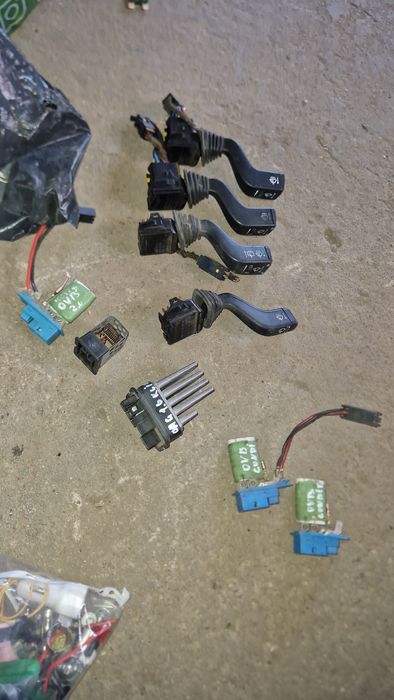 Запчасти на опель вектра б