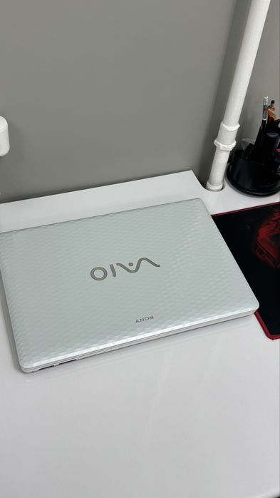 Продам ноутбук в рабочем состоянии