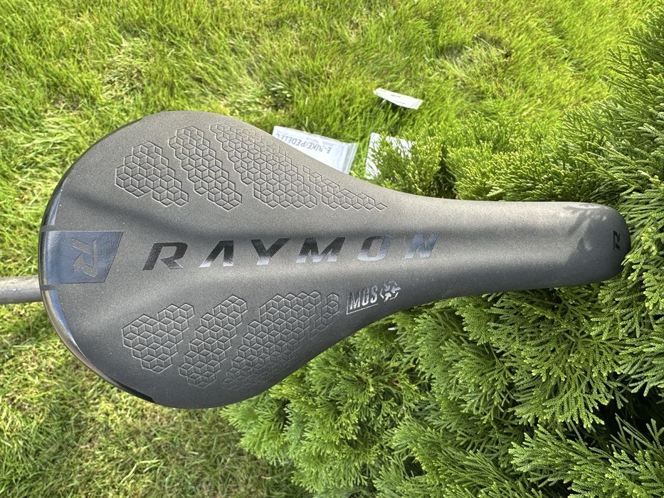 Cursiera Raymon nou nouta full carbon marime 58