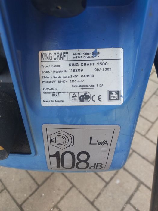 De vânzare mașina pentru tocat , mărunțit fructe.