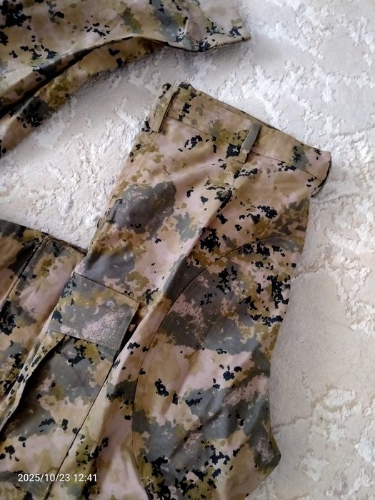 Форма военная. Новая с кепкой.