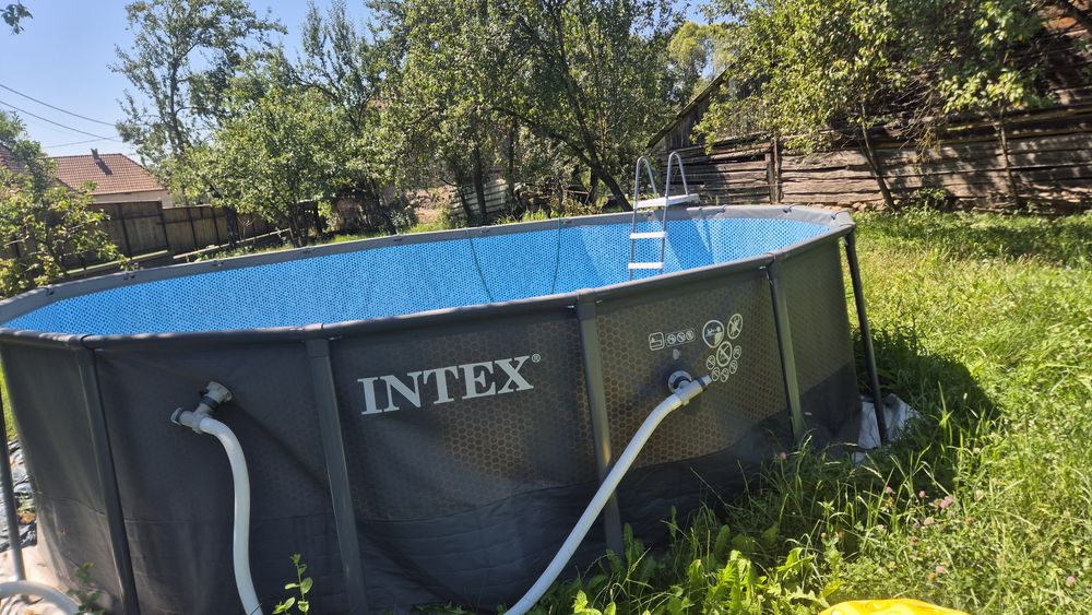 Intex medence 549×132cm