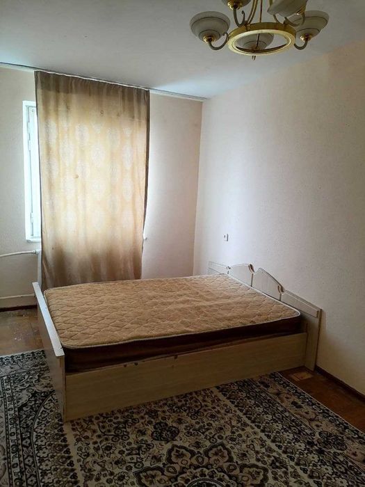 СВОЯ,  3-х квартира в центре города на Дружбе Народов («SOY» ресторан)