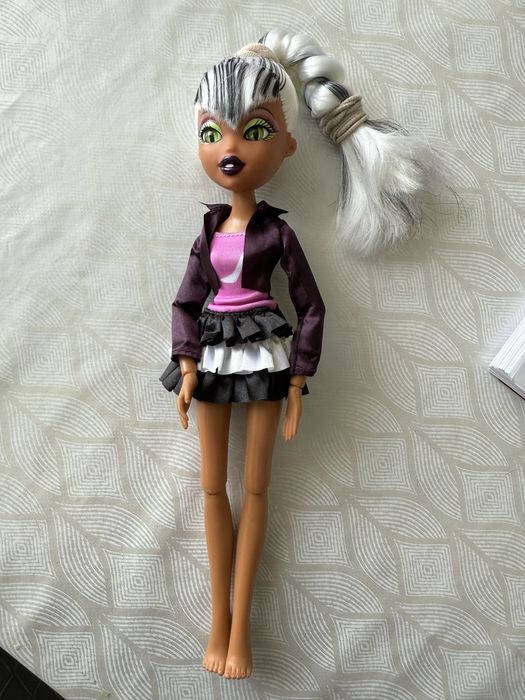 Срочно продам куколу bratzillaz