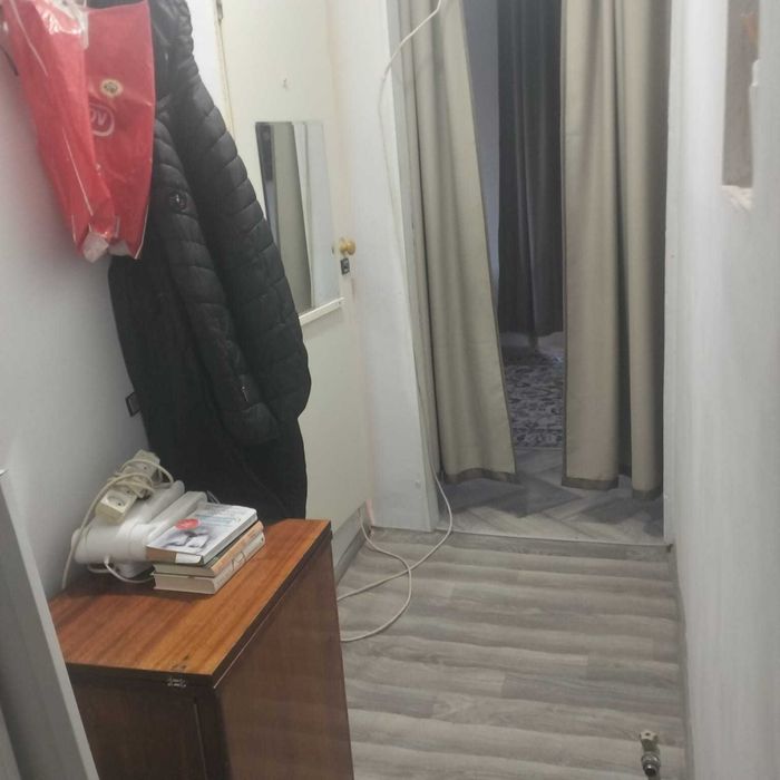 Продается 2х комнатная  квартира