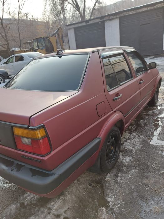 Машина легковая Volkswagen jetta