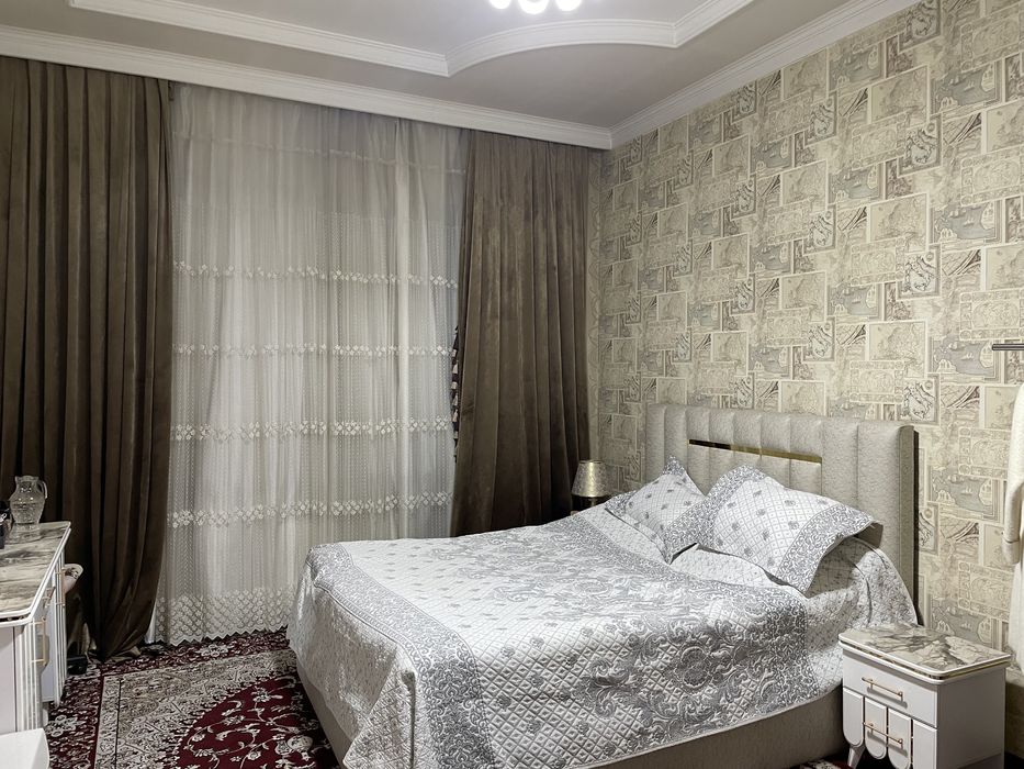 Uy sotiladi 8sotix towkent shaxar olmazor tuman chuqursoy