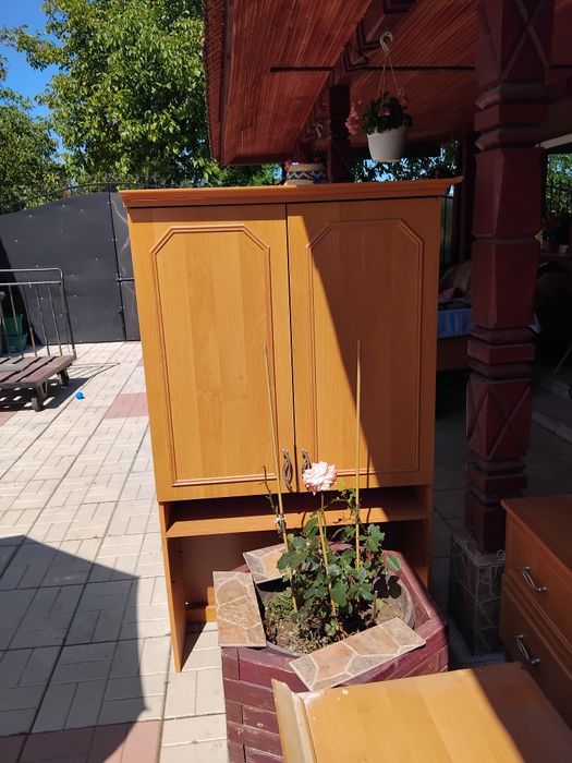 Vând mobilier de dormitor