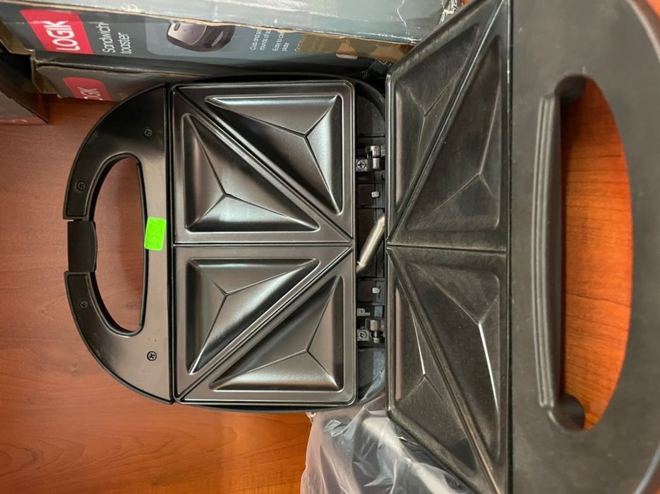 Тостер за сандвичи