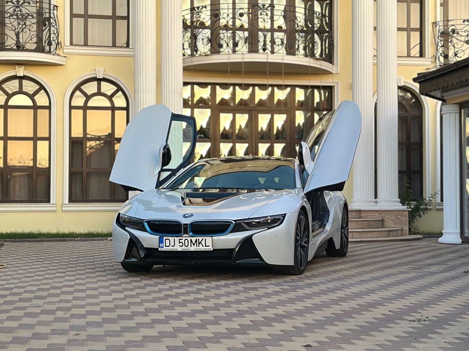 2015 BMW i8 plug in hybrid