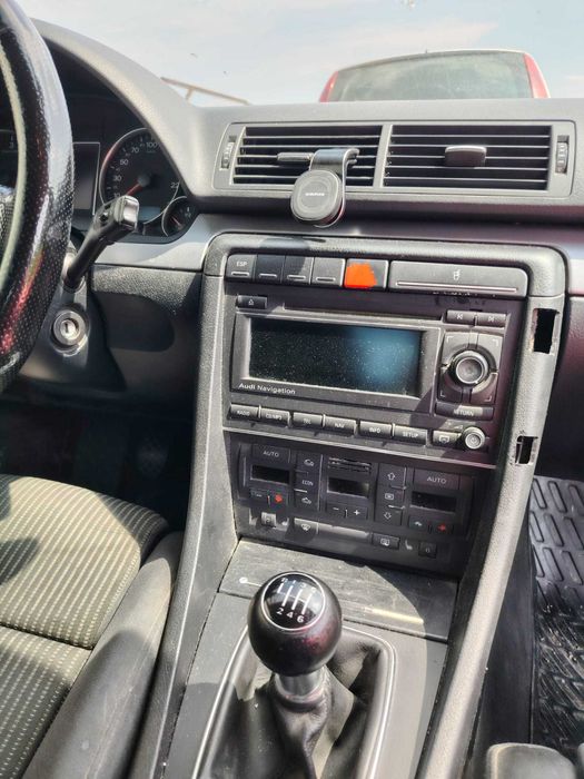 Vând mașină Audi A4
