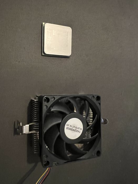 CPU AMD Athlon X2 și Asamblu Pentru Răcire