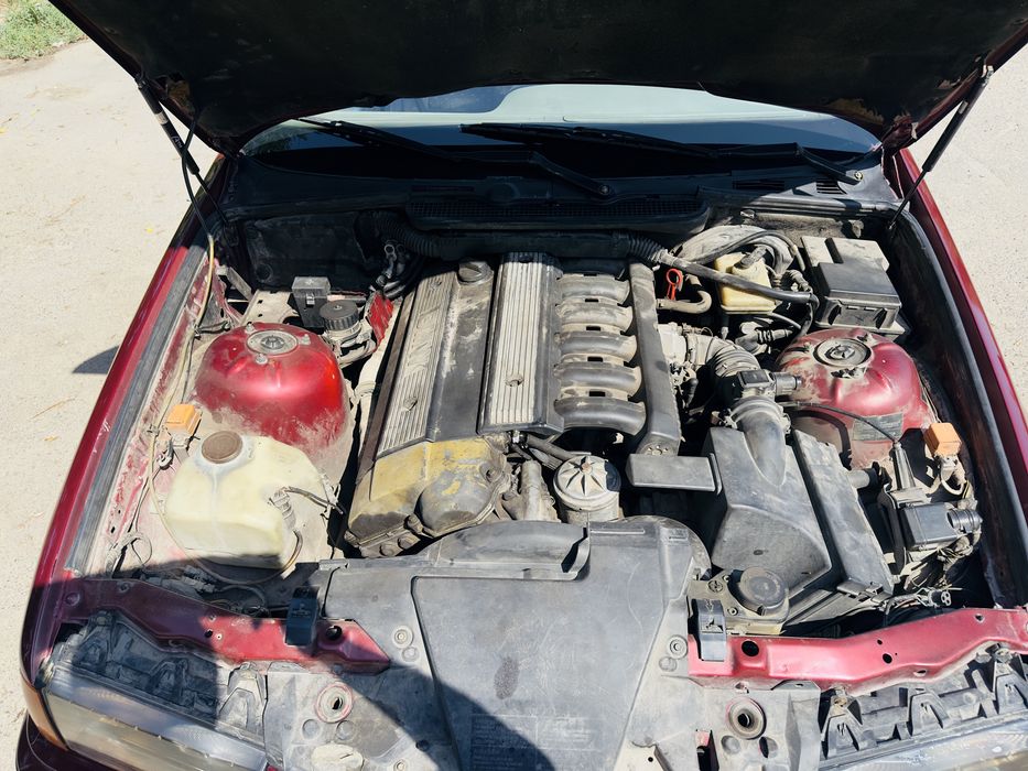 Продам BMW e36 2литра строкер