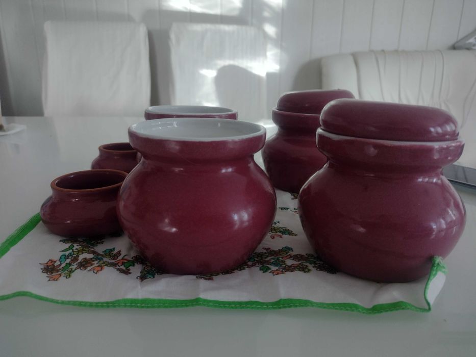 Нови съдове за подправки