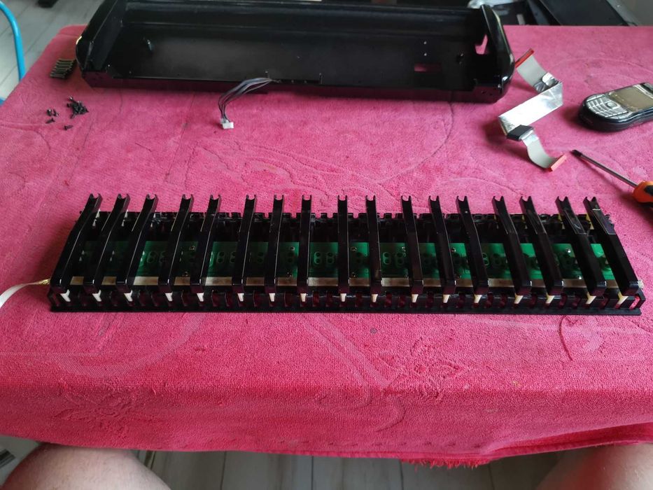 Service Mentenanta/Igienizare/Reparatii/Resoftari Acordeon Roland FR8x