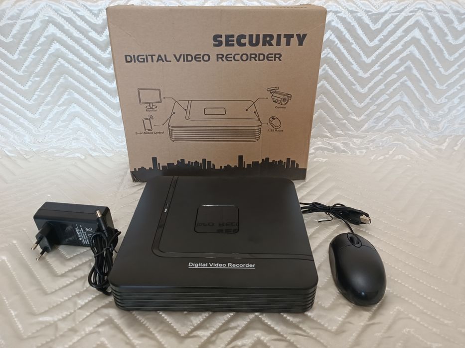 8 канален мрежов видео рекордер с 500GB ,хард диск