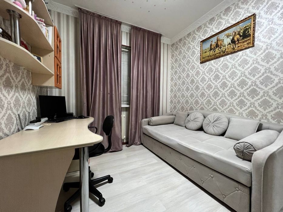 Метро Пушкин 80м2