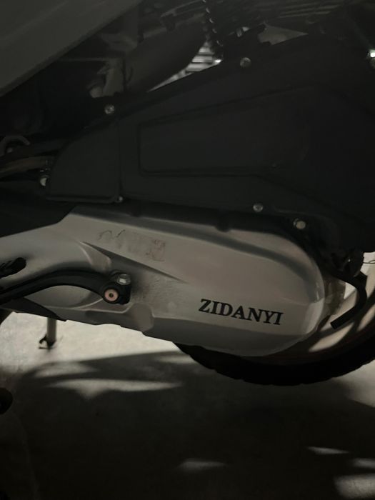 Мопед макси, скутер 150куб