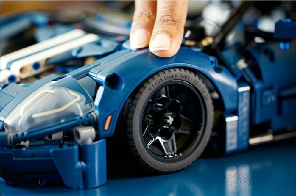 Конструктор лего суперкар Ford GT