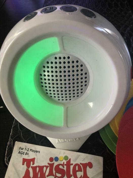 Twister dance,учител по танци,интерактивна играчка