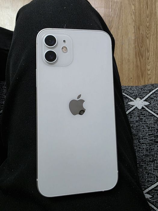 Айфон 12 на 128г