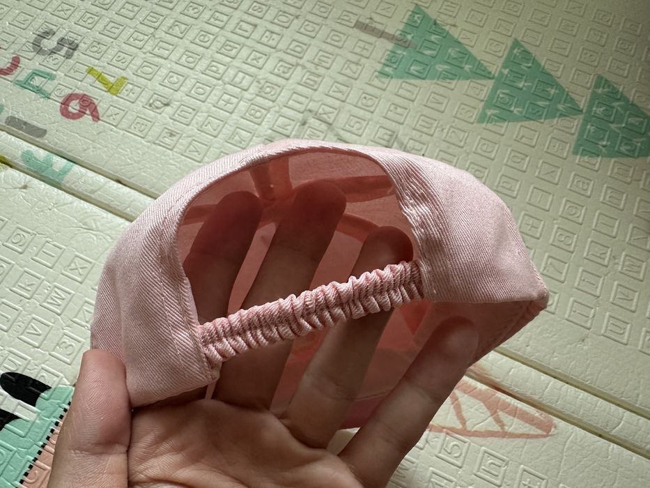 Бебешки летни шапки с козирка