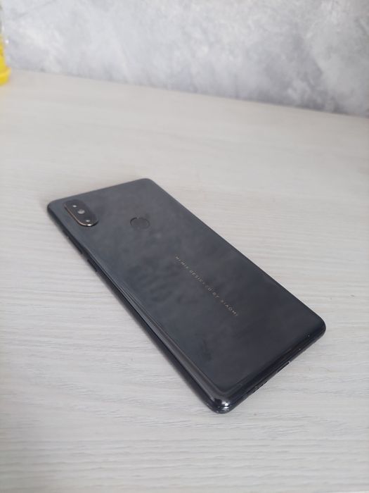 Прадам Xiaomi  mi mix 2 s