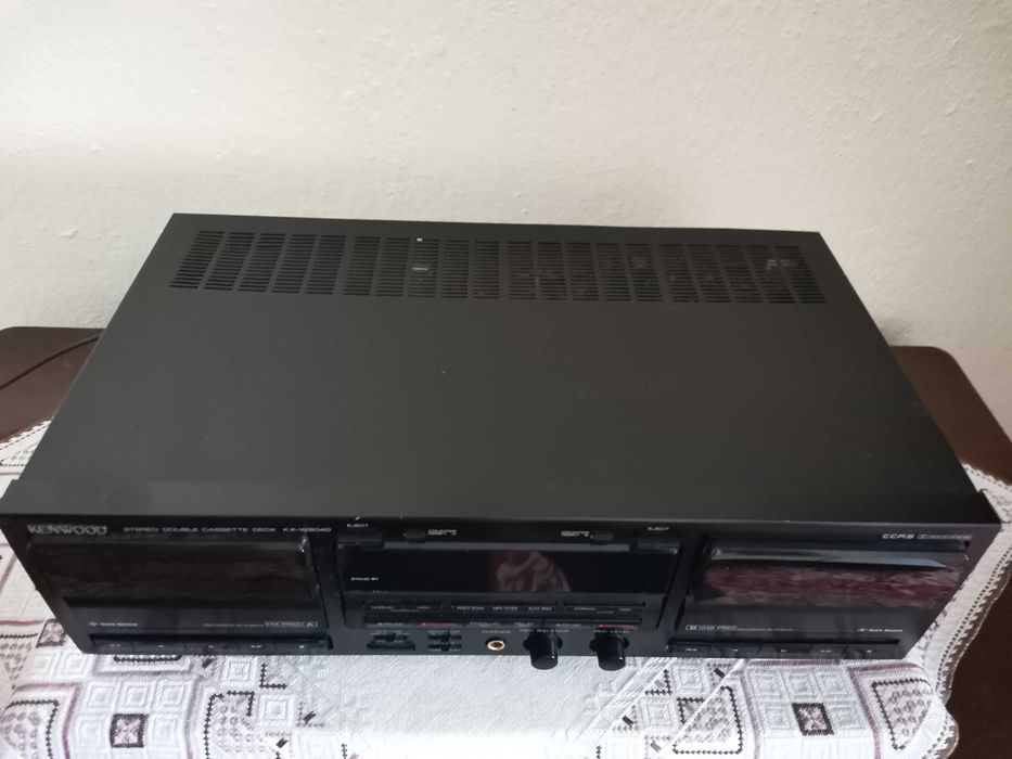 Продавам Kenwood KX-W8040