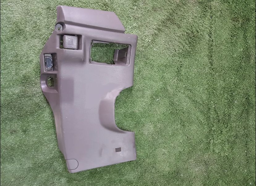 Подколенная накладка Лексус Рх Lexus Rx 300