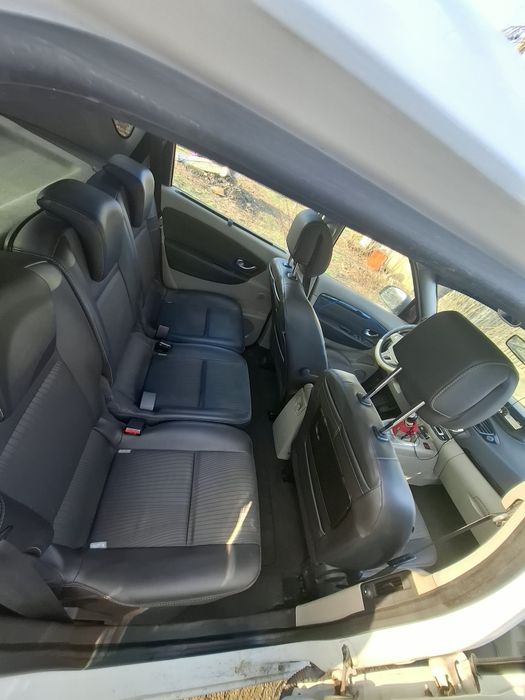 RENAULT Scenic 2011 — imagine 10