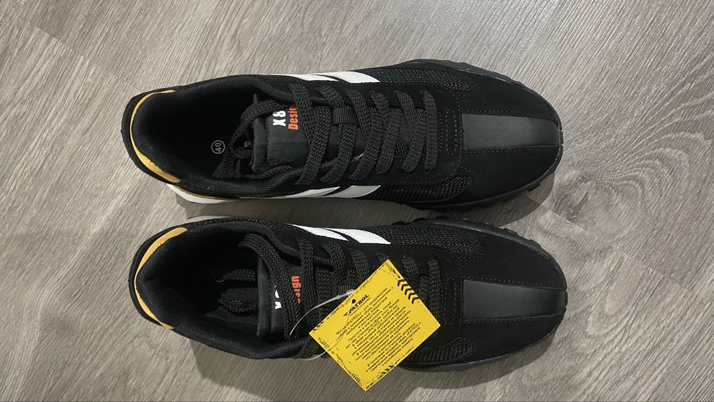 Кроссовки 40 размер