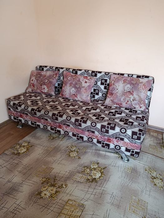 Продам диван тахту