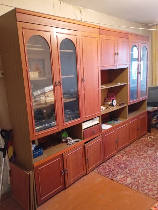 Продам стенку для зала